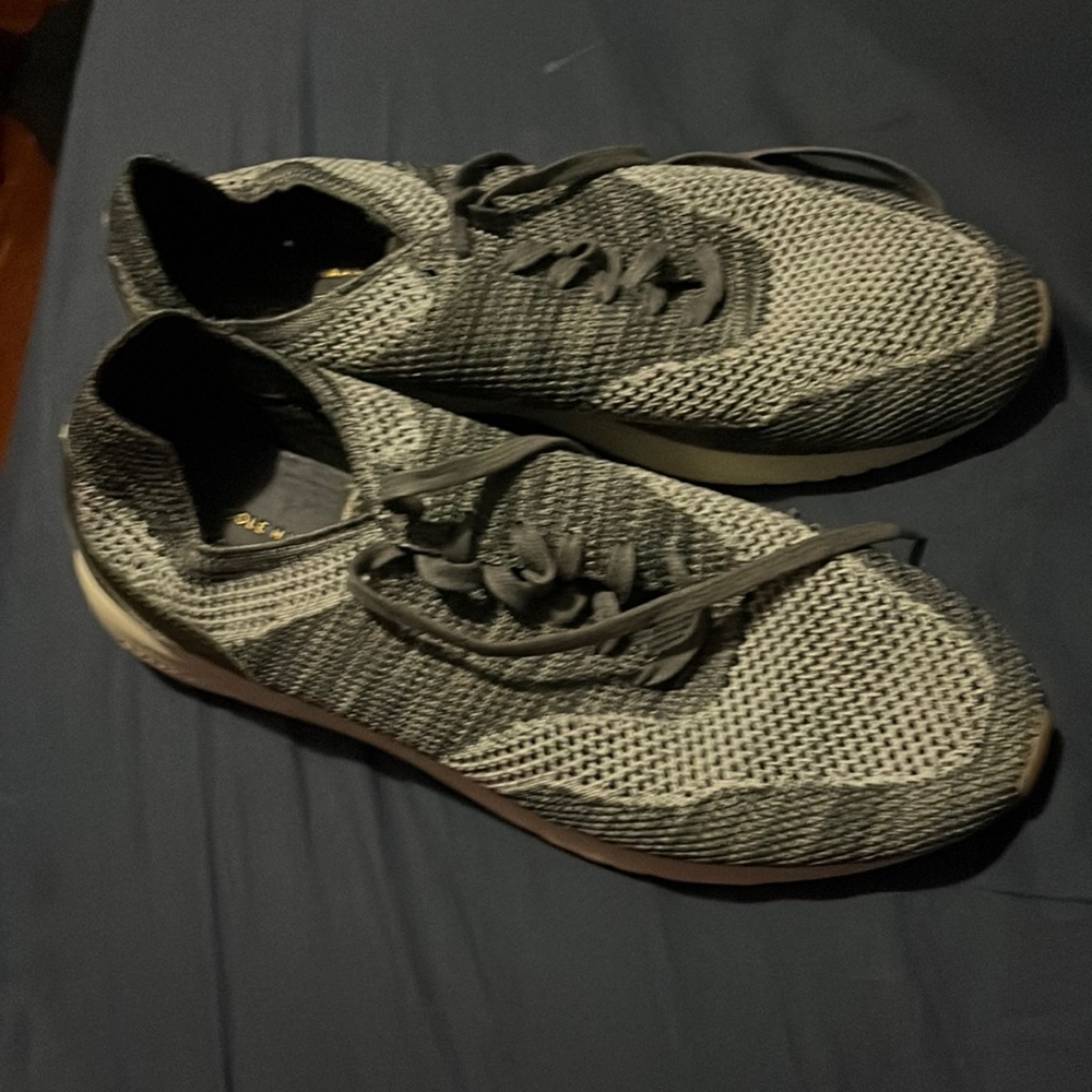 Grand O5 shoes going for really cheap